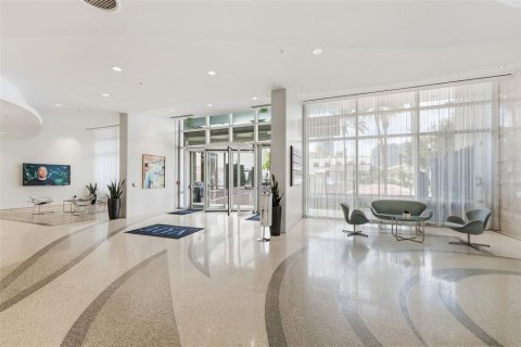 Condo in Orlando, Florida, 2 bedrooms  № 2375501 - photo 9