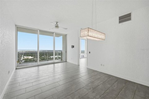 Condo in Orlando, Florida, 2 bedrooms  № 2375501 - photo 22