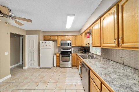 House in Ocala, Florida 3 bedrooms, 143.63 sq.m. № 1537897 - photo 15