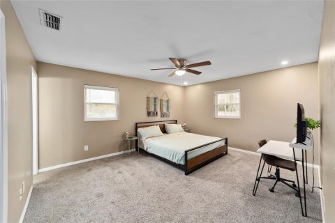 House in Ocala, Florida 3 bedrooms, 143.63 sq.m. № 1537897 - photo 20