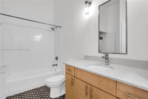 Copropriété à louer à Miami, Floride: 2 chambres, 95.22 m2 № 1998300 - photo 16