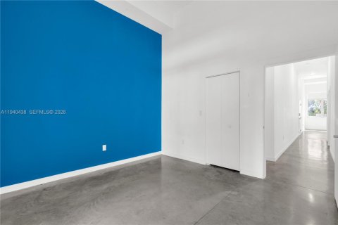 Copropriété à louer à Miami, Floride: 2 chambres, 95.22 m2 № 1998300 - photo 7