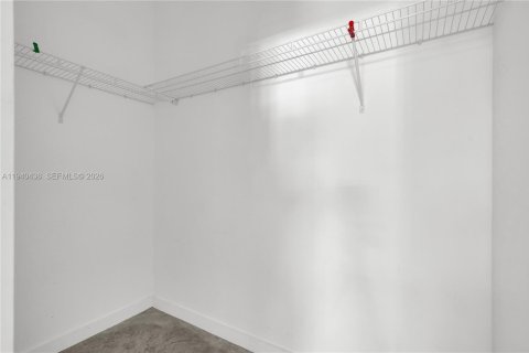 Copropriété à louer à Miami, Floride: 2 chambres, 95.22 m2 № 1998300 - photo 29