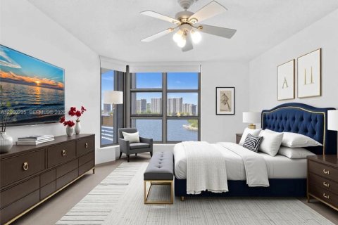 Condo in Aventura, Florida, 2 bedrooms № 2246753 - photo 14