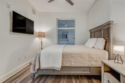 Condo in Clearwater, Florida, 3 bedrooms  № 2237684 - photo 30