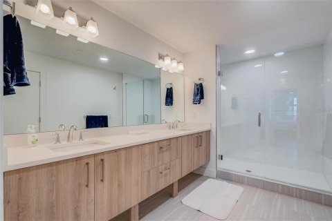 Condo in Clearwater, Florida, 3 bedrooms  № 2237684 - photo 22