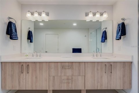 Condo in Clearwater, Florida, 3 bedrooms  № 2237684 - photo 21