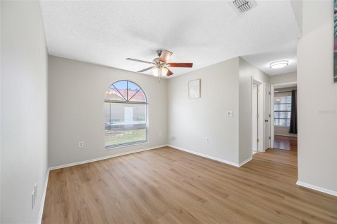 House in Bradenton, Florida 3 bedrooms, 185.15 sq.m. № 1658708 - photo 12