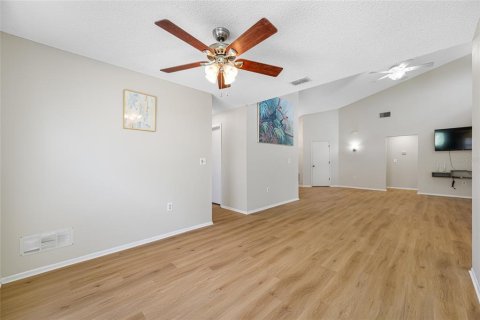 House in Bradenton, Florida 3 bedrooms, 185.15 sq.m. № 1658708 - photo 13