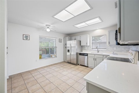 House in Bradenton, Florida 3 bedrooms, 185.15 sq.m. № 1658708 - photo 25