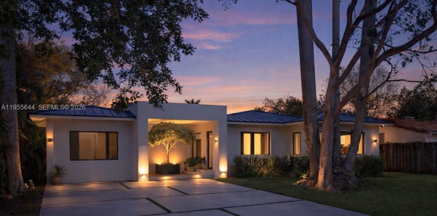 Casa en Miami, Florida 3 dormitorios, 183.11 m2 № 2020206