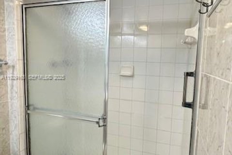 Appartement à louer à Aventura, Floride: 2 chambres, 92.34 m2 № 1987549 - photo 19