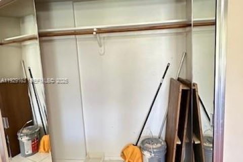 Appartement à louer à Aventura, Floride: 2 chambres, 92.34 m2 № 1987549 - photo 4