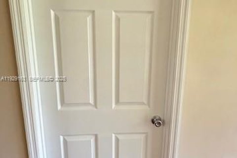 Appartement à louer à Aventura, Floride: 2 chambres, 92.34 m2 № 1987549 - photo 13