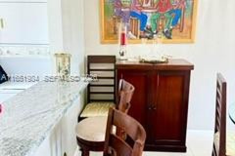 Condominio en venta en Lauderhill, Florida, 2 dormitorios, 101.45 m2 № 2090095 - foto 12