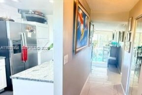 Condominio en venta en Lauderhill, Florida, 2 dormitorios, 101.45 m2 № 2090095 - foto 8