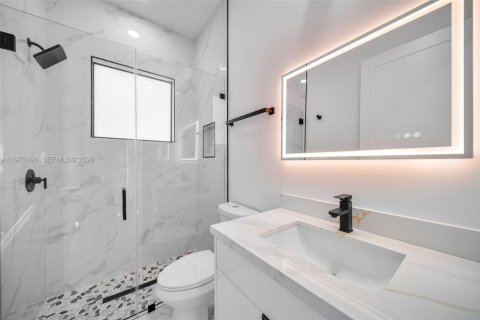 Villa ou maison à vendre à Lehigh Acres, Floride: 3 chambres № 2041912 - photo 10