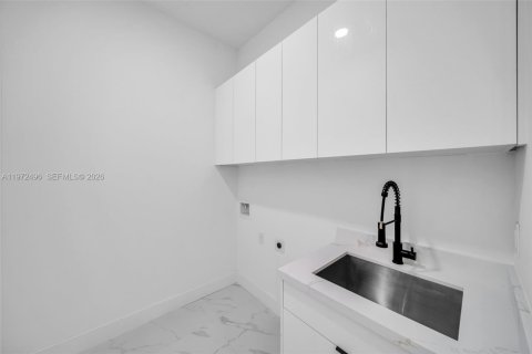 Villa ou maison à vendre à Lehigh Acres, Floride: 3 chambres № 2041912 - photo 20