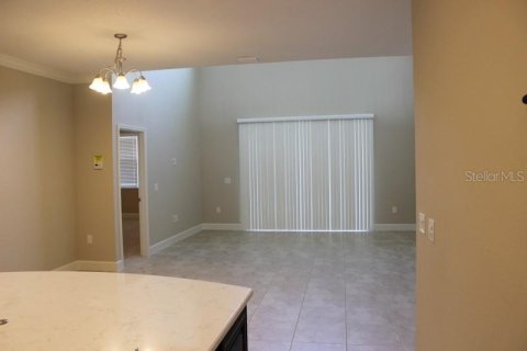 Adosado en alquiler en Tampa, Florida, 3 dormitorios, 216.74 m2 № 1340483 - foto 7