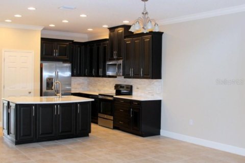 Adosado en alquiler en Tampa, Florida, 3 dormitorios, 216.74 m2 № 1340483 - foto 4