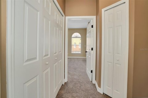 Townhouse in Tampa, Florida 3 bedrooms, 187.85 sq.m. № 2205631 - photo 23