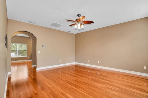 Townhouse in Tampa, Florida 3 bedrooms, 187.85 sq.m. № 2205631 - photo 17