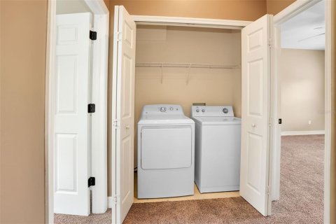 Townhouse in Tampa, Florida 3 bedrooms, 187.85 sq.m. № 2205631 - photo 22