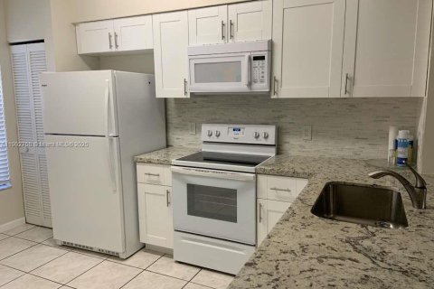 Adosado en alquiler en Weston, Florida, 2 dormitorios, 103.12 m2 № 1953072 - foto 6