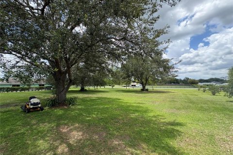House in Ocala, Florida 3 bedrooms, 146.04 sq.m. № 1800226 - photo 3