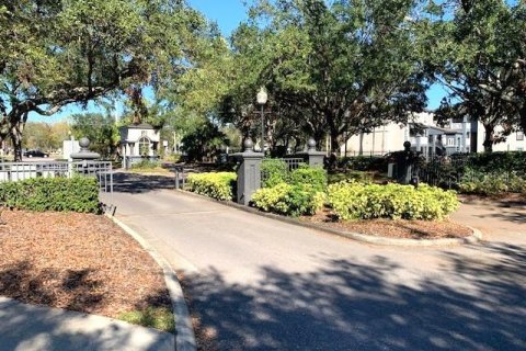 Condominio en alquiler en Temple Terrace, Florida, 2 dormitorios, 103.4 m2 № 2097945 - foto 30
