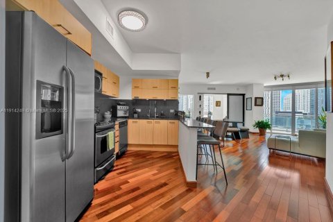 Copropriété à louer à Miami, Floride: 3 chambres, 128.67 m2 № 1971683 - photo 2