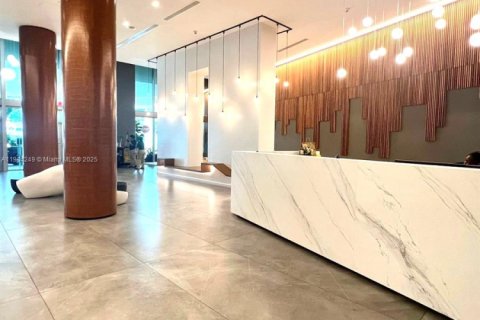 Copropriété à louer à Miami, Floride: 3 chambres, 128.67 m2 № 1971683 - photo 30