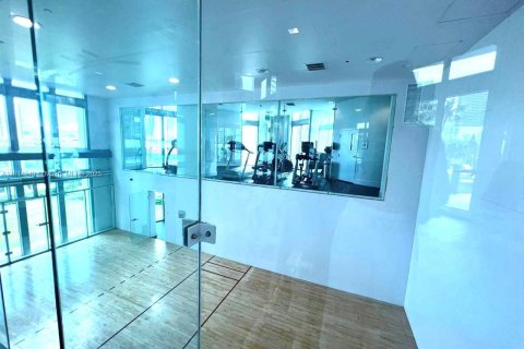 Copropriété à louer à Miami, Floride: 3 chambres, 128.67 m2 № 1971683 - photo 25