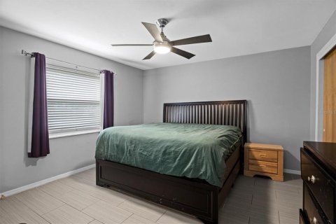 Casa en venta en Auburndale, Florida, 4 dormitorios, 164.99 m2 № 2377948 - foto 13
