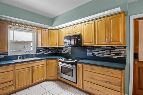 Casa en venta en Auburndale, Florida, 4 dormitorios, 164.99 m2 № 2377948 - foto 10