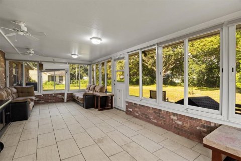 Casa en venta en Auburndale, Florida, 4 dormitorios, 164.99 m2 № 2377948 - foto 26