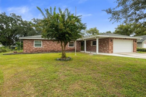 Casa en venta en Auburndale, Florida, 4 dormitorios, 164.99 m2 № 2377948 - foto 2
