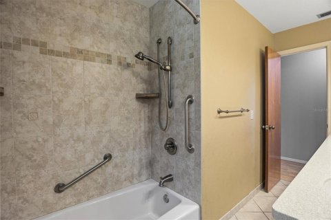 Casa en venta en Auburndale, Florida, 4 dormitorios, 164.99 m2 № 2377948 - foto 21