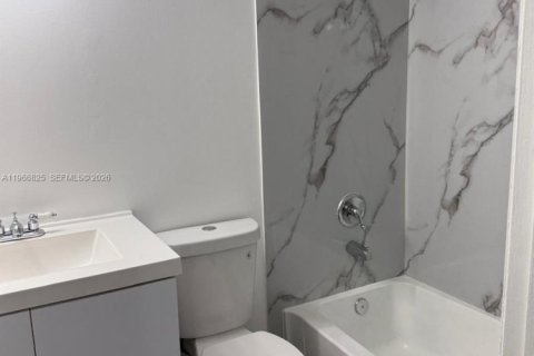 Apartment in Miami, Florida 2 bedrooms, 83.24 sq.m. № 2029594 - photo 9