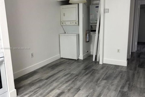 Apartment in Miami, Florida 2 bedrooms, 83.24 sq.m. № 2029594 - photo 3