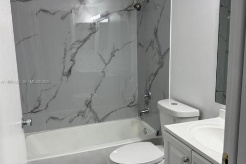 Apartment in Miami, Florida 2 bedrooms, 83.24 sq.m. № 2029594 - photo 4