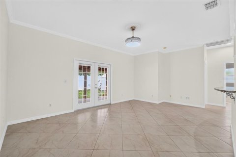 Casa en venta en Pinellas Park, Florida, 3 dormitorios, 147.16 m2 № 2267034 - foto 6