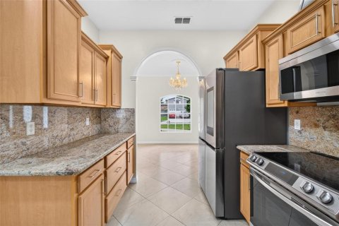 Casa en venta en Pinellas Park, Florida, 3 dormitorios, 147.16 m2 № 2267034 - foto 5