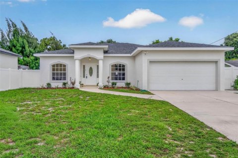 Casa en Pinellas Park, Florida 3 dormitorios, 147.16 m2 № 2267034