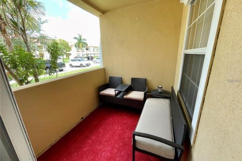 Condominio en alquiler en Sarasota, Florida, 2 dormitorios, 98.29 m2 № 1899400 - foto 17