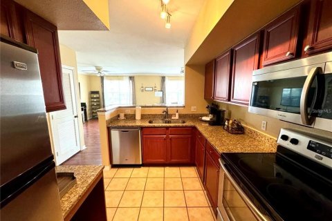 Condominio en alquiler en Sarasota, Florida, 2 dormitorios, 98.29 m2 № 1899400 - foto 9