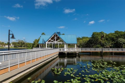 Condo in Boynton Beach, Florida, 2 bedrooms  № 2037813 - photo 27