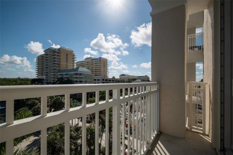 Condo in Boynton Beach, Florida, 2 bedrooms  № 2037813 - photo 17