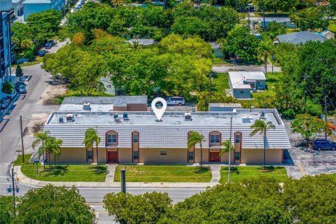 Commercial property in Palmetto Bay, Florida № 1960708 - photo 3