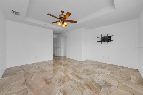 Townhouse in New Port Richey, Florida 3 bedrooms, 158.86 sq.m. № 1900246 - photo 26